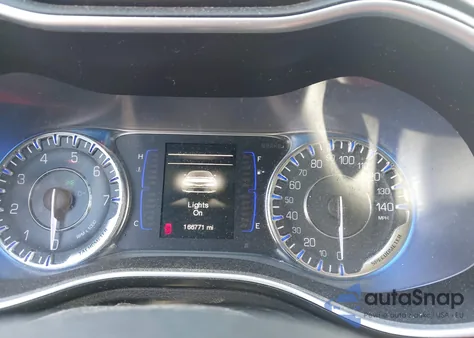 2015 Chrysler 200 Limited z USA, uszkodzony, nr VIN 1C3CCCAB5FN660928